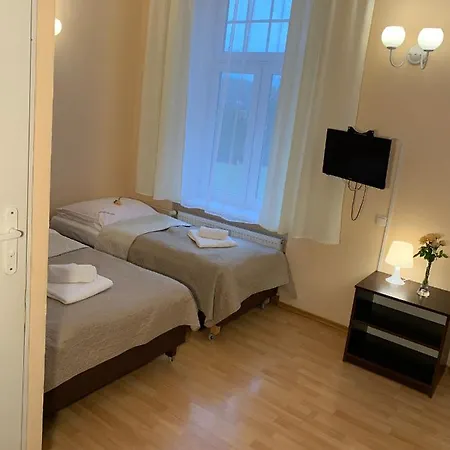 Ow Meduza I Biala Mewa 3*