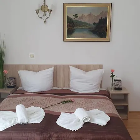 Ow Meduza I Biala Mewa